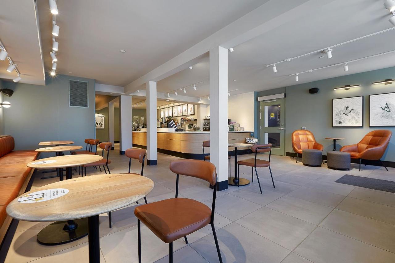 皇后区124号Spa度假酒店 滨湖尼亚加拉 外观 照片 The interior of the café