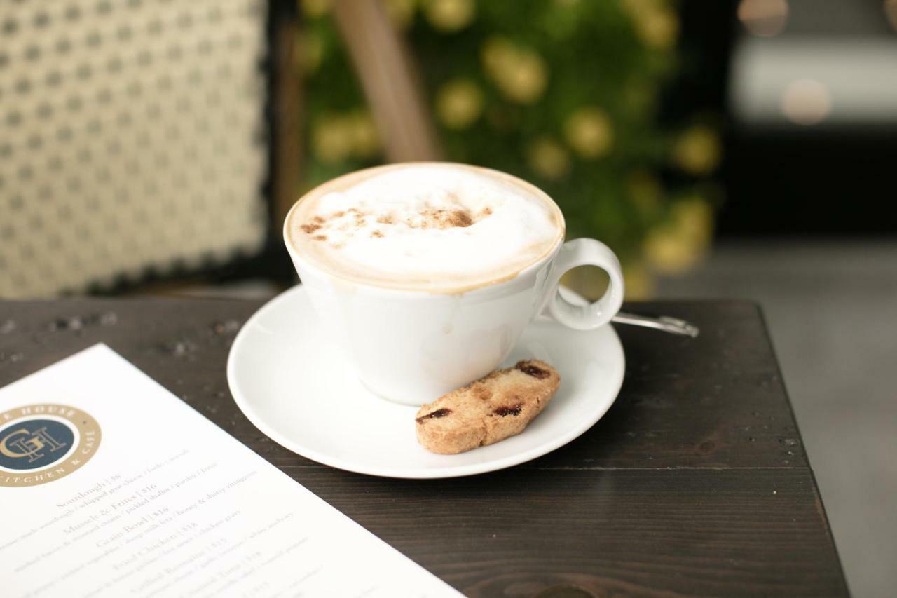 皇后区124号Spa度假酒店 滨湖尼亚加拉 外观 照片 A cappuccino
